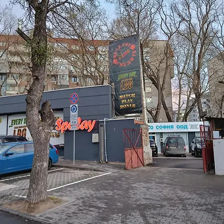 Sunny 2-bedroom Maisonette & Parking * Varna